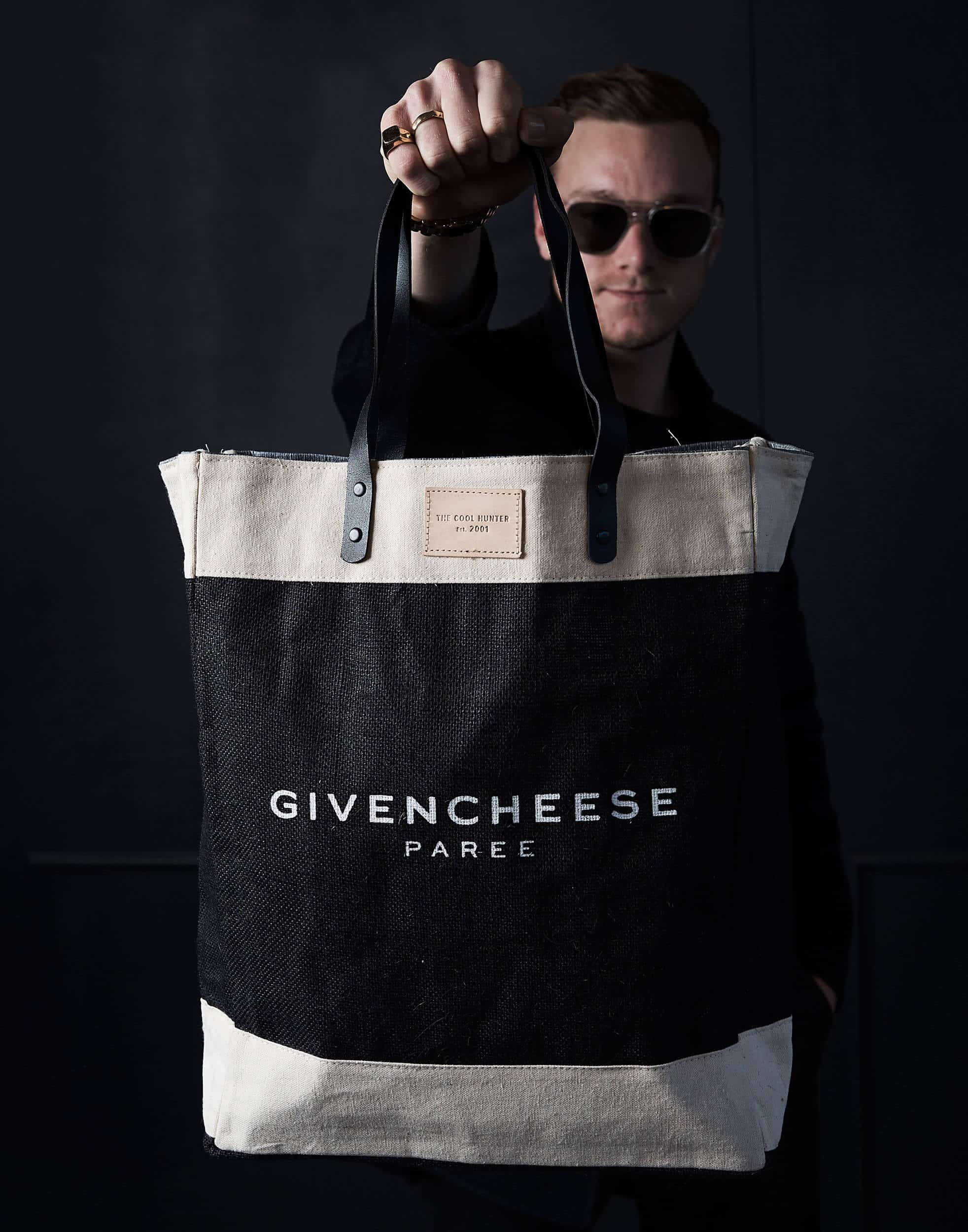 givencheese-paree-market-bag-2